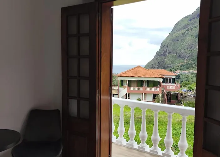 Penzion Casa Do Vale São Vicente